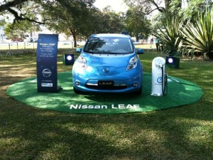 Nissan Leaf p
